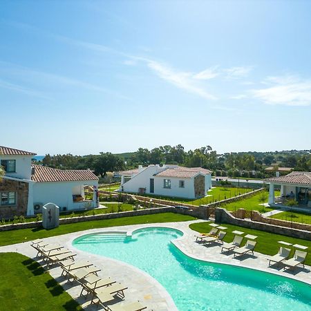 Enaja - Luxury Retreat Aparthotel Budoni Exterior foto